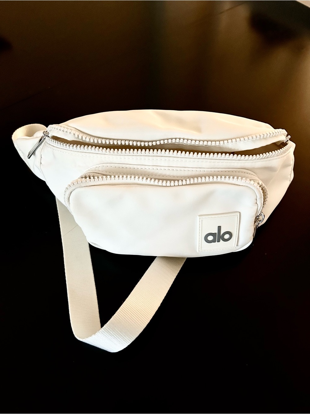 ALO Yoga White Belt/Crossbody Bag - Minimal Waist Pack